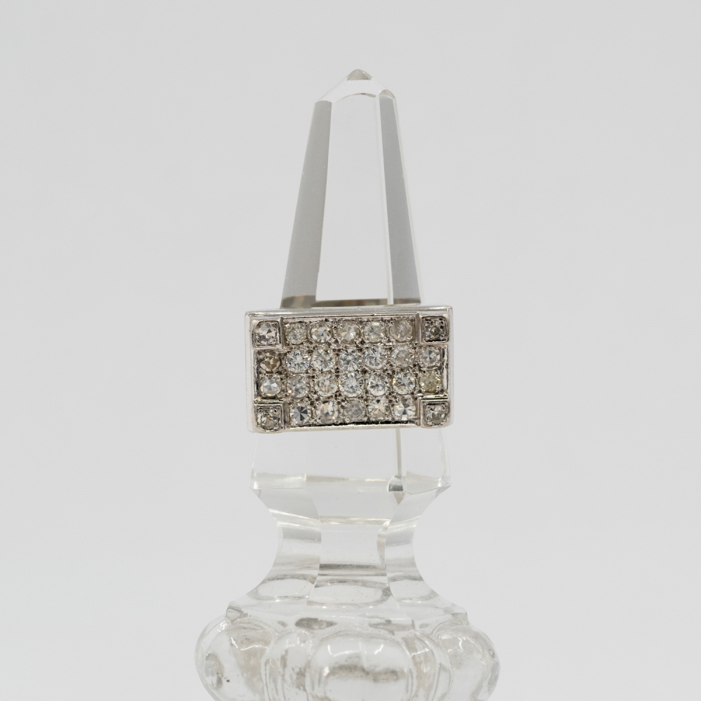 PIERŚCIONEK TANK Z DIAMENTAMI