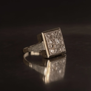 pierscionek-art-deco-z-diamentami