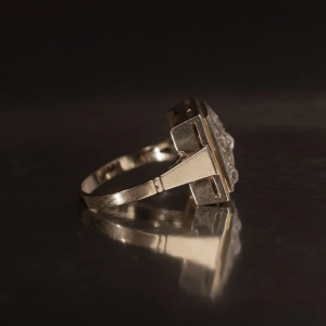 pierscionek-art-deco-z-diamentami